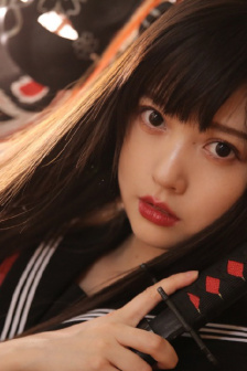 风中百合